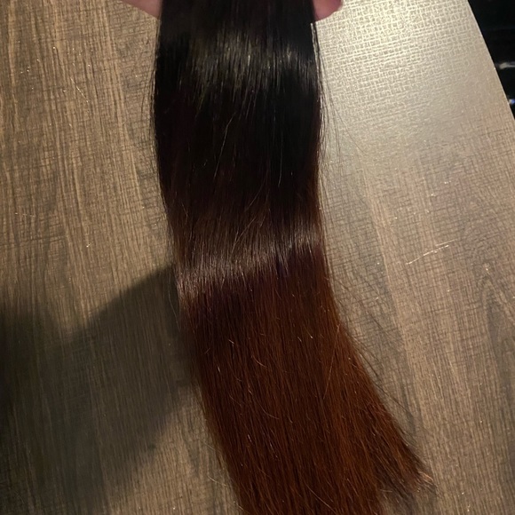 Glam seamless tape in extensions - Picture 3 of 12